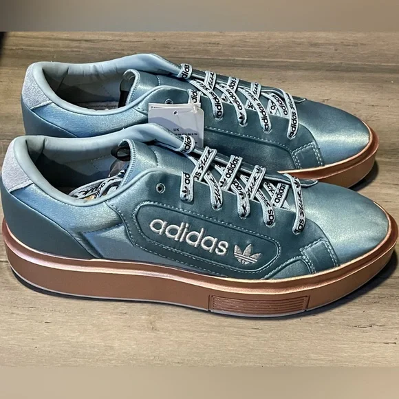 Women’s Adidas Sleek Super Sneakers - Picture 2 of 7